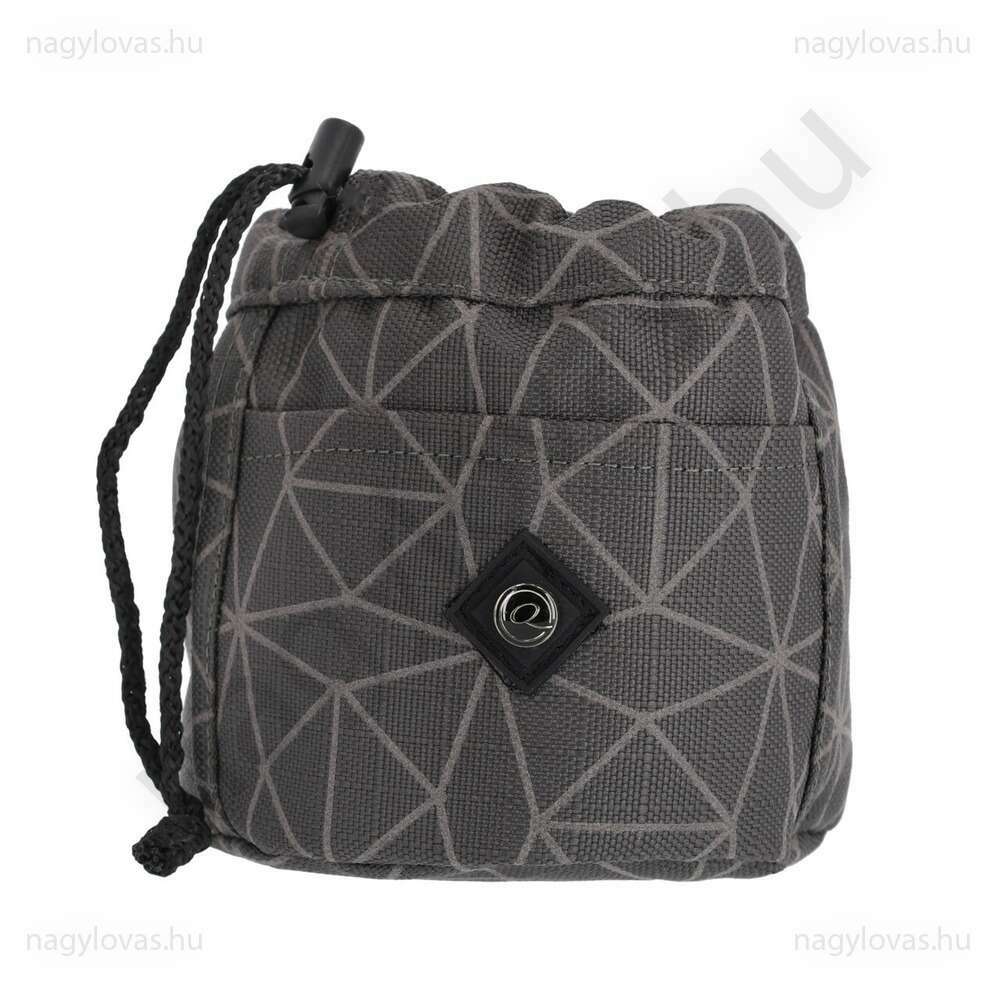 QHP jutalomfalat tartó grey