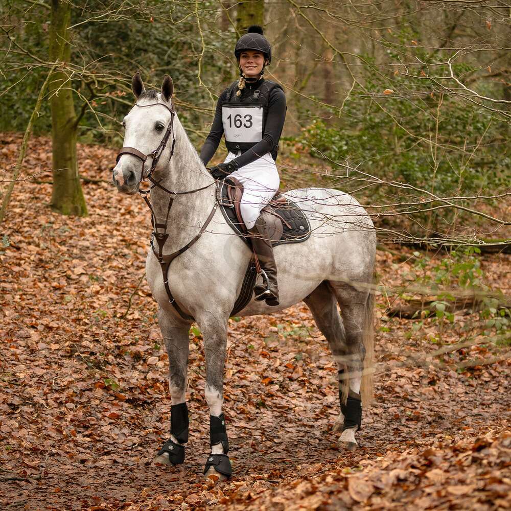 QHP Liora gerincvédőre huzat