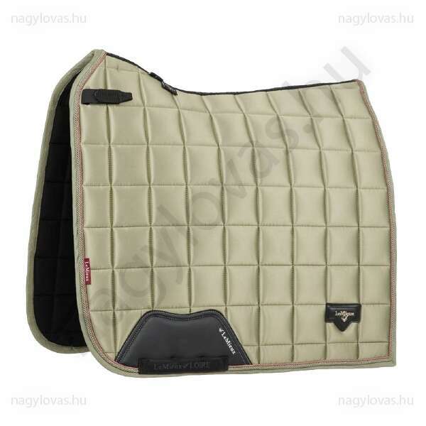 LeMieux Classic Satin díjlovas nyeregalátét 