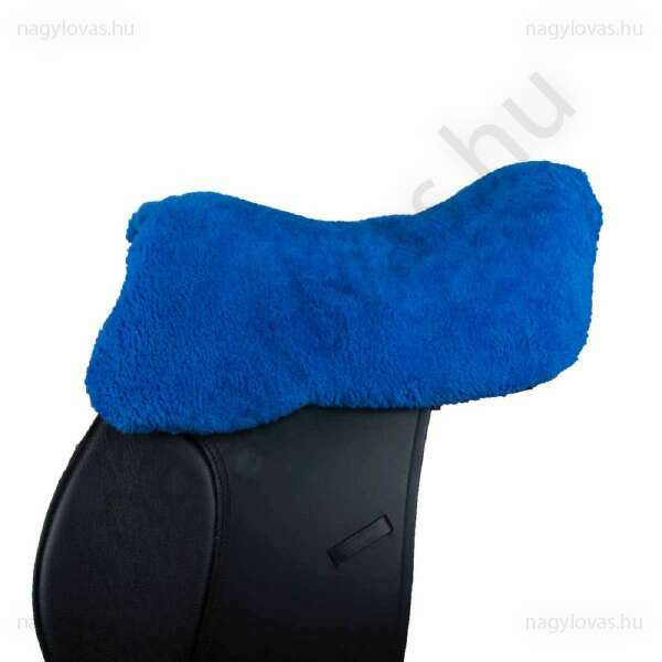 Nyeregvédő műszőrmével