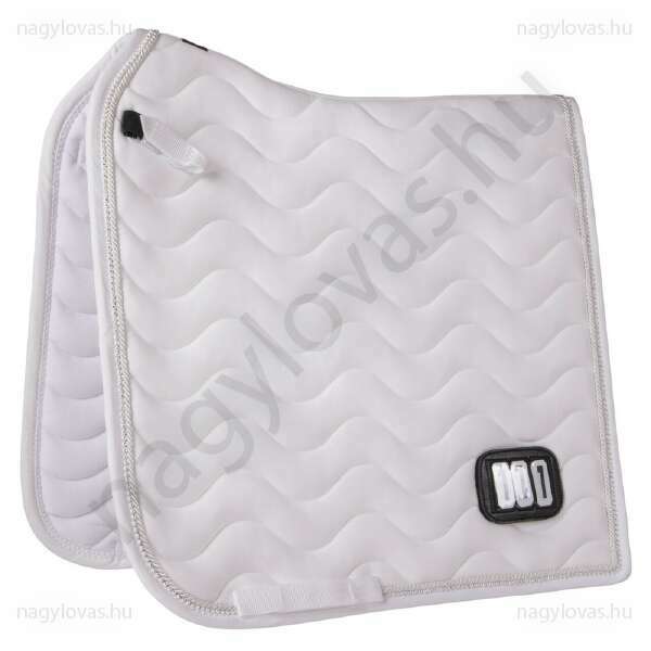 QHP díj nyeregalátét fehér póni