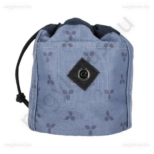 QHP jutalomfalat tartó M