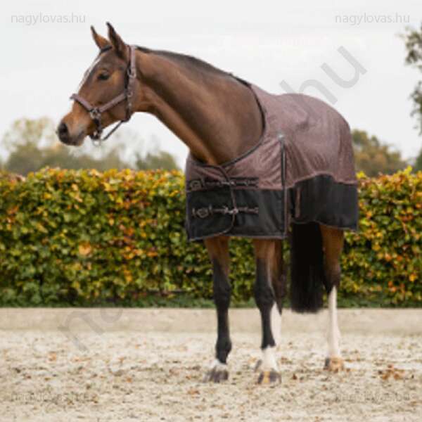 QHP téli karám lótakaró 250 gr. barna  135 cm